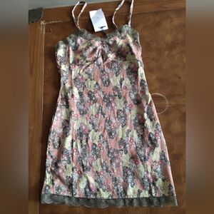 Floral Silk Spaghetti Strap Dress Sz. XS - Very Pretty